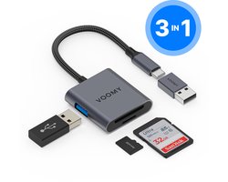 Voomy SD Kaart Lezer - 3 in 1 - SD / Micro SD / TF Card Reader - Kaartlezer Space Gray Aluminium - Geschikt voor Macbook Pro / Air / Windows / Universeel - Inclusief USB C naar USB A converter