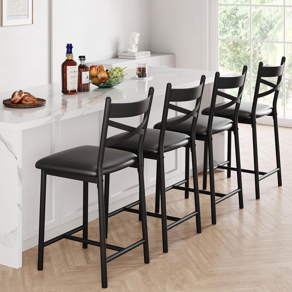 Moderne set barstoelen – gestoffeerde stoelen voor aanrecht hoogte met rugleuning en dikke PU-leder zitting, robuust zwaar belastbaar metalen frame, geschikt voor keukeneiland, eetkamer, bistro en restaurant, vintage zwart en goud