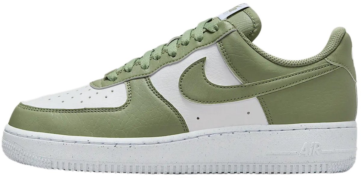 NIKE WMNS AIR FORCE 1 ’07 NN DV3808-113 Nike Dames Sneakers – DV3808-113 Veelkleurig