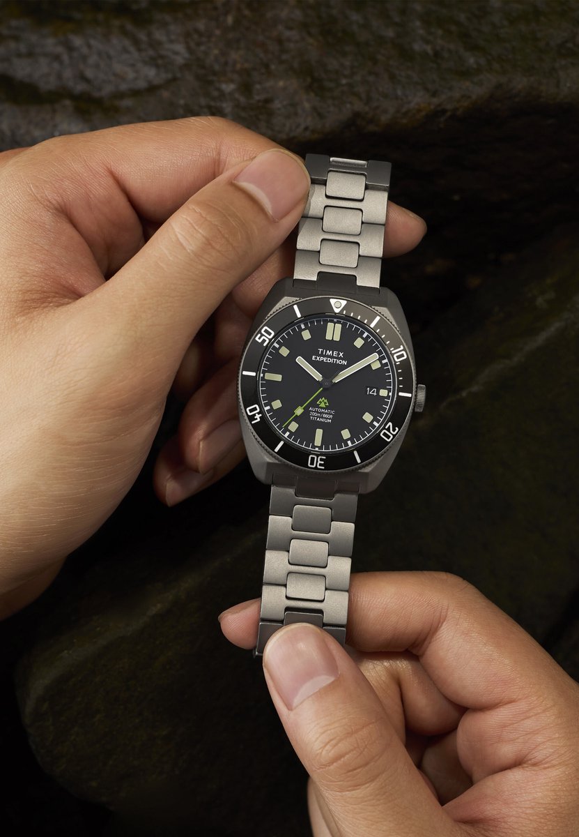 Timex Expedition Pioneer Automatic Mechanisch Automatisch Horloge Zilverkleurig En Zwart Kast Gemaakt Van 100% Titanium En Een Armband Van 100% Titanium 41 TW2Y63800AJ