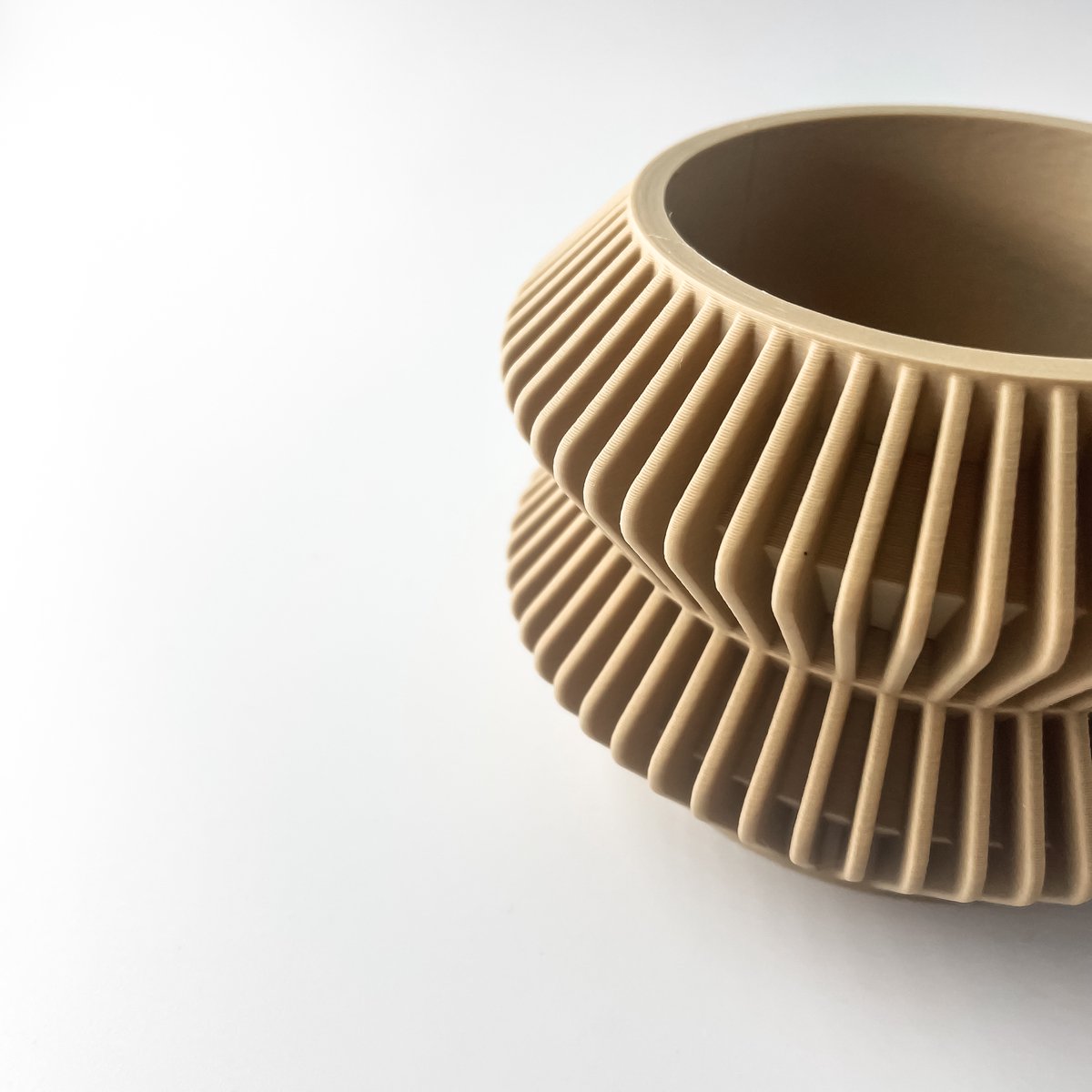 Skushy Rodel Bloempot - Moderne Designpot voor Kamerplanten - Sculpturale Plantenpot voor Woonkamer en Kantoor - Premium Woondecoratie