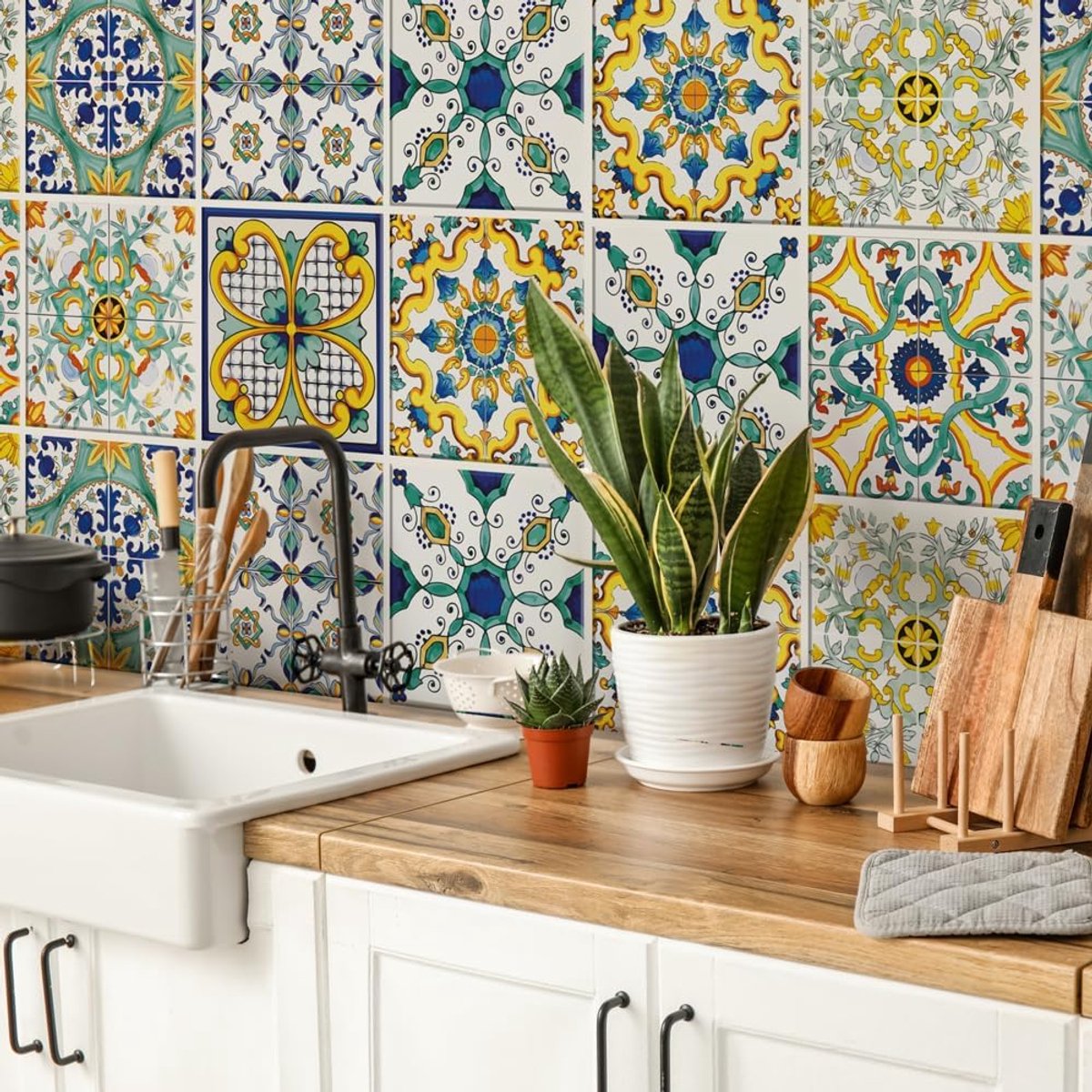 Tegelstickers badkamer en keuken 24 stuks 10x10cm - PVC waterdicht - zelfklevend - verfris je muren - ShopVlot
