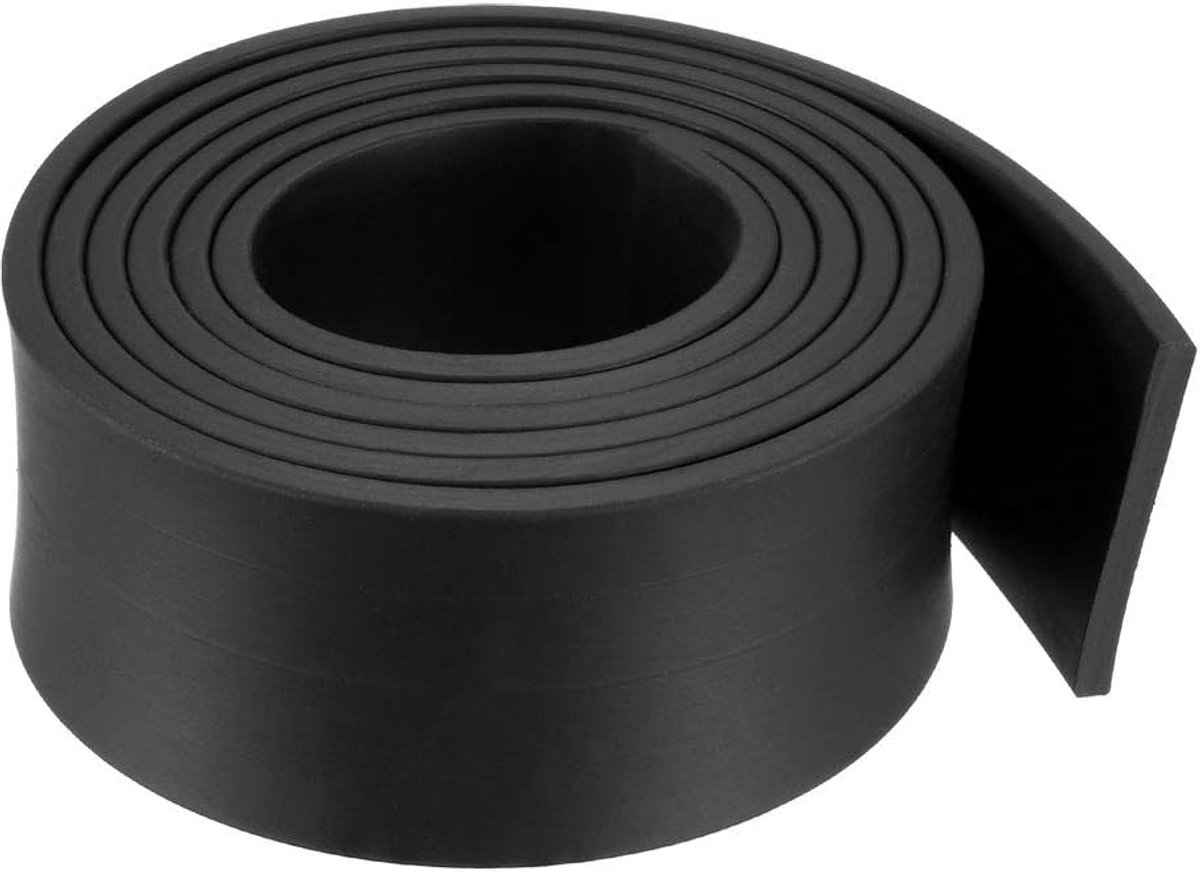 sourcing map Solide rechthoekige rubberen afdichtstrip 30 mm breed 3 mm dik, 1 meter lang zwart