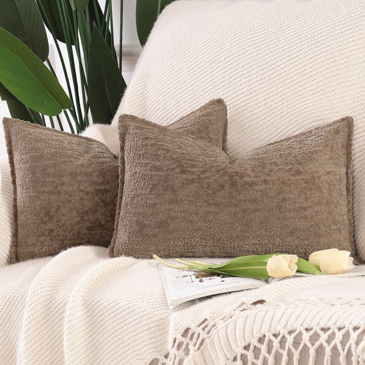 Sierkussens 40x60cm - Chenille Velvet - Taupe - Comfortabel voor sofa en slaapkamer - ShopVlot