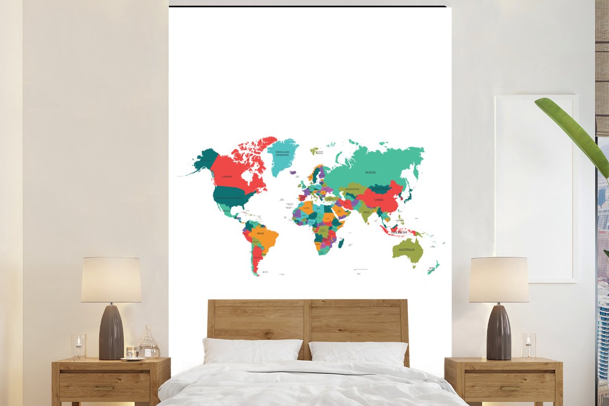 Behang - Fotobehang Wereldkaart - Kleurrijk - Simpel - Breedte 145 cm x hoogte 220 cm