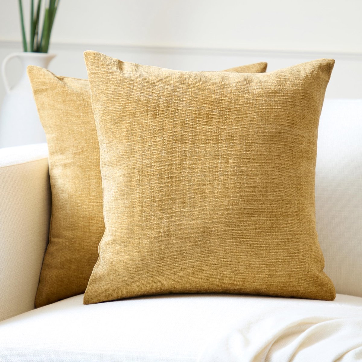Homes Chenille Throw Pillow Covers 2 stuks Set - Mosterd - 40 x 40 cm Textured Solid Colour, Soft & Smooth, Square Accent Decorative Cushion voor Couch, Sofa, Chair, Bed & Floor