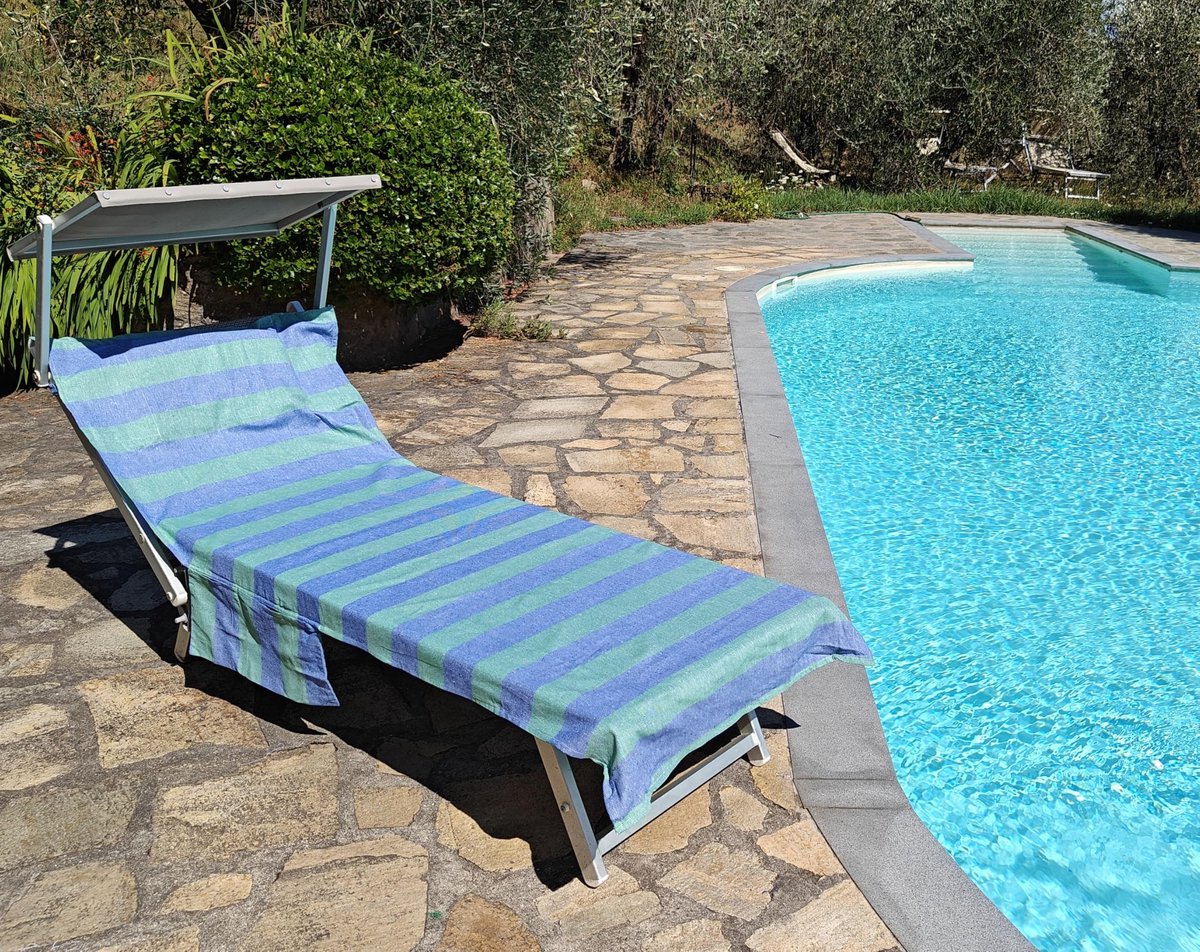 Strandlaken voor ligstoel VERSILIA 75x195cm Katoenen stof, gestreept design/Strandlaken met kussen, zakken en draagtas/Blauw en groen