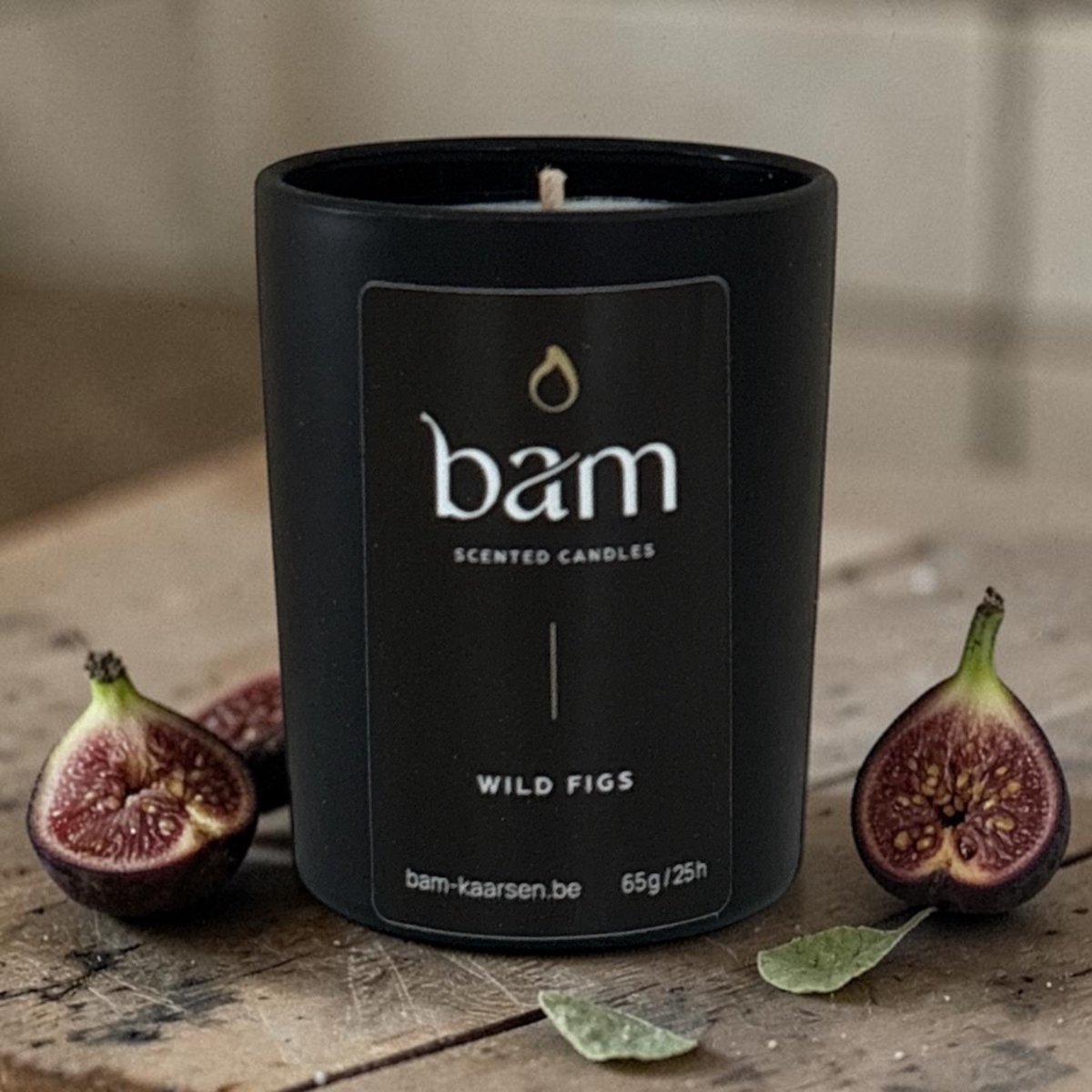 Bam Wild Figs Mini Geurkaars – Black Collection Small – 25 Branduren – 65 g – Zonnebloemwas – Vegan - wilde vijgen