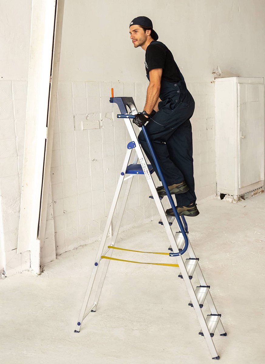 SnelShoppen - Robuuste Aluminium Ladder 7 Treden met Leuning en Gereedschapsbak, Platformhoogte 158 cm, Draagkracht 150 kg, Ideaal voor Klussen en Hui