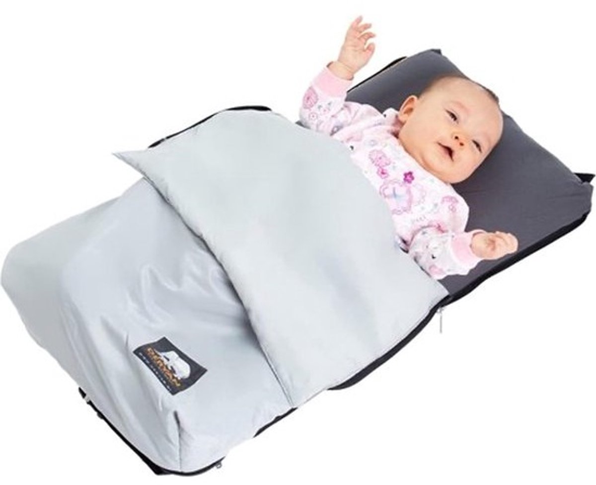 Air Traveller - reisbed baby met matras - babyreisbed (vliegtuig) - 2-in-1 - stoel en bed - met draagtas en matras - 75 x 45 x 6 cm
