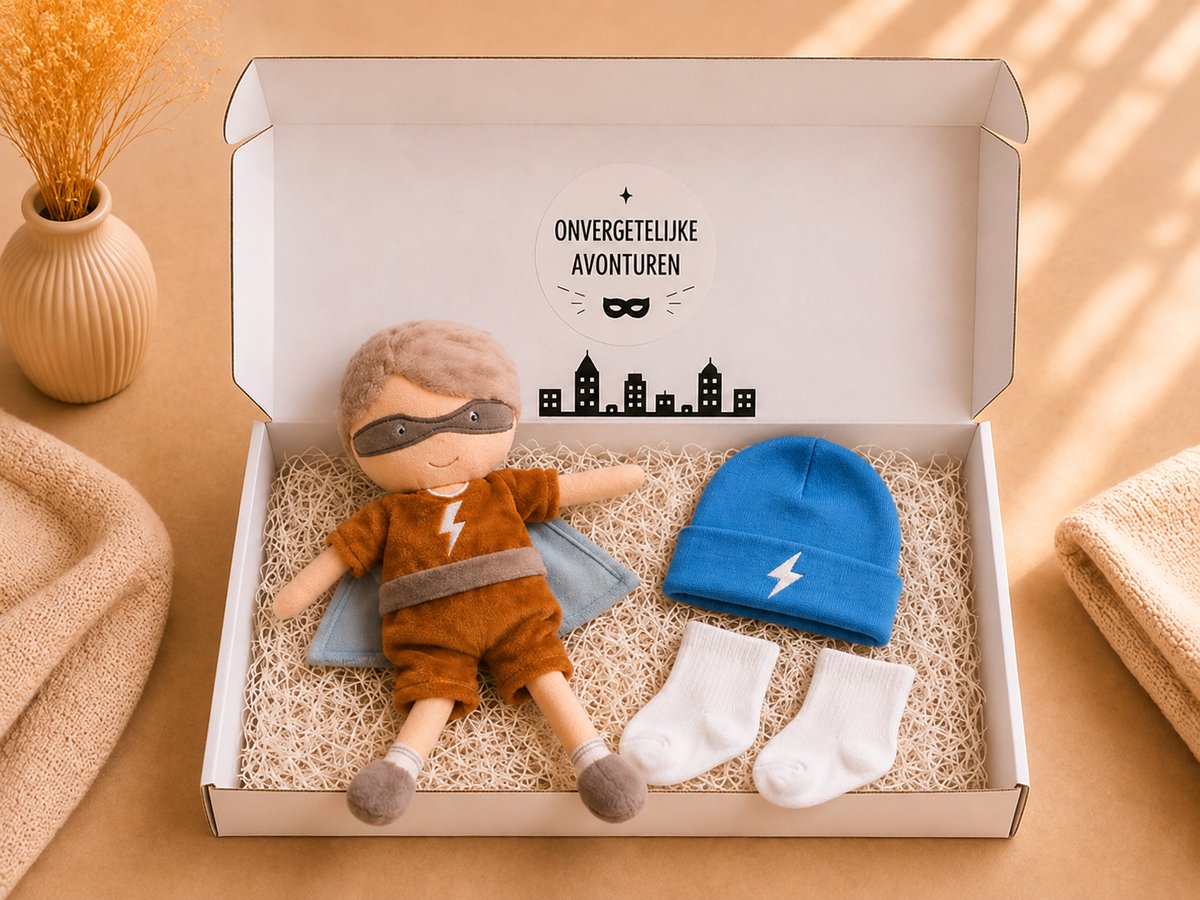 Jollein - Kraamcadeau jongen – Superheld Knuffel & Babymutsje Cadeauset | Babyshower Cadeau | Onvergetelijke Avonturen