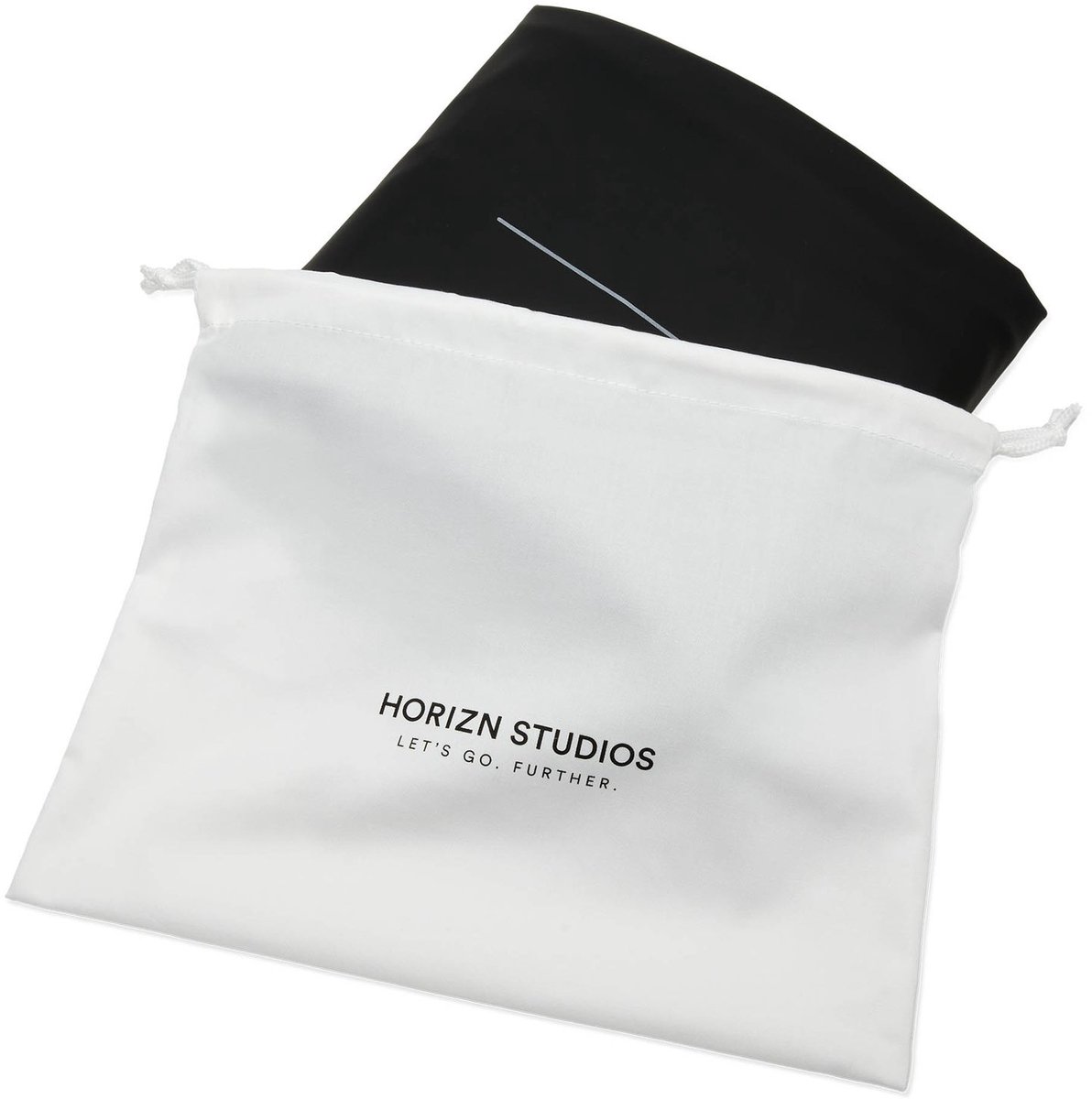 Horizn Studios pull-over reisaccessoires H6 Suitcase Protection Sleeve All Black zwart