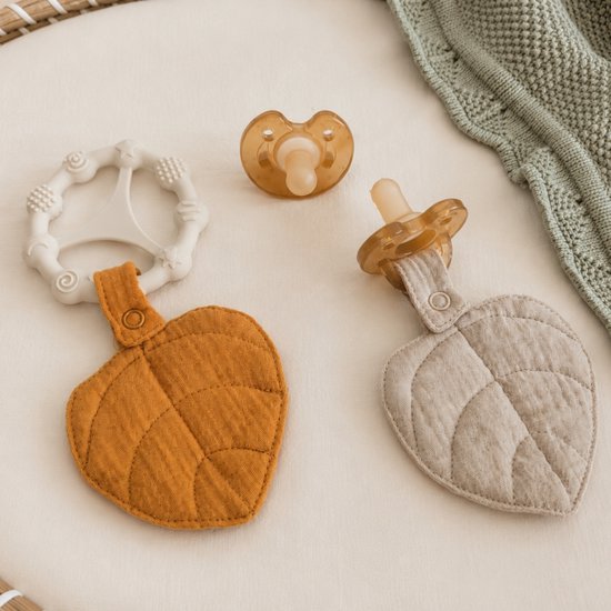 MijnNami Bonding Set Natural - 2 Bonding Leafs, 2 Spenen & Montessori Bijtring - Voor Speen, Speenkoord & Bijtring van MijnNami — afbeelding 3