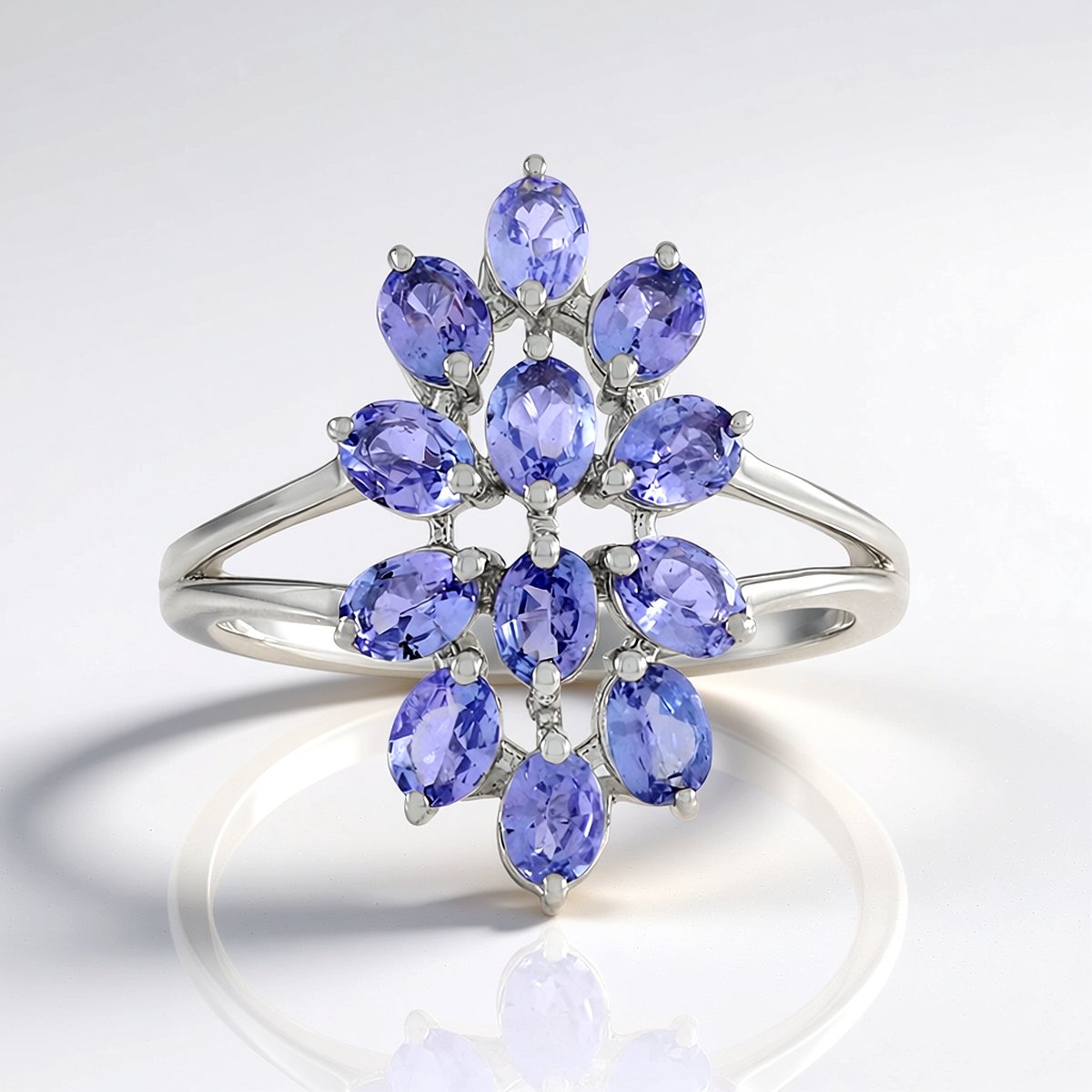 Cavill - Luxe Zilveren Ring met 12 Ovale Tanzanieten 1,938ct - 925 Sterling Zilver Platina Verguld - Handgemaakt Elegante Damesring