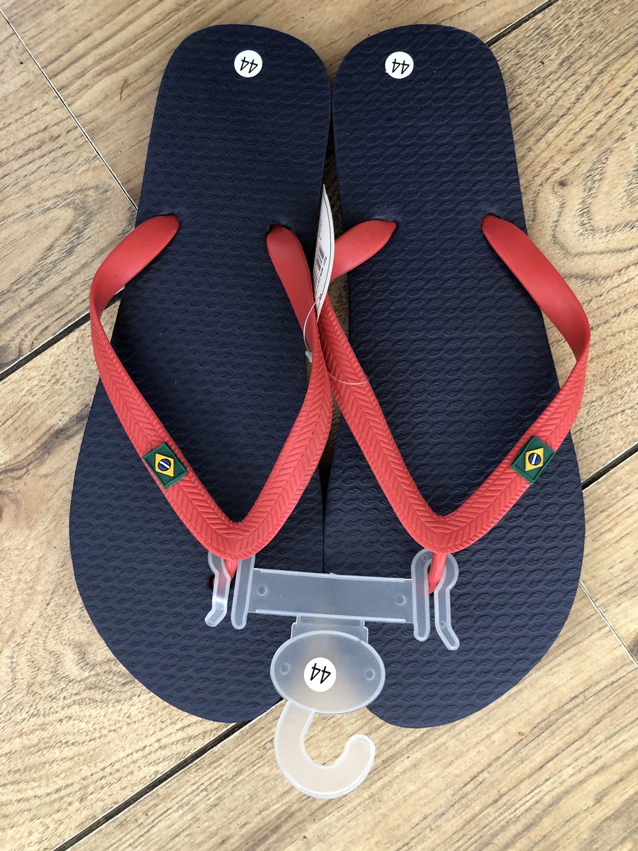 Teenslippers 3 paar in maat 44