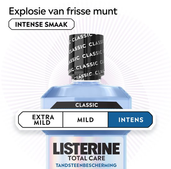 Close-up van Listerine Total Care mondwater met de tekst "Explosie van frisse munt" en "INTENSE SMAAK".
