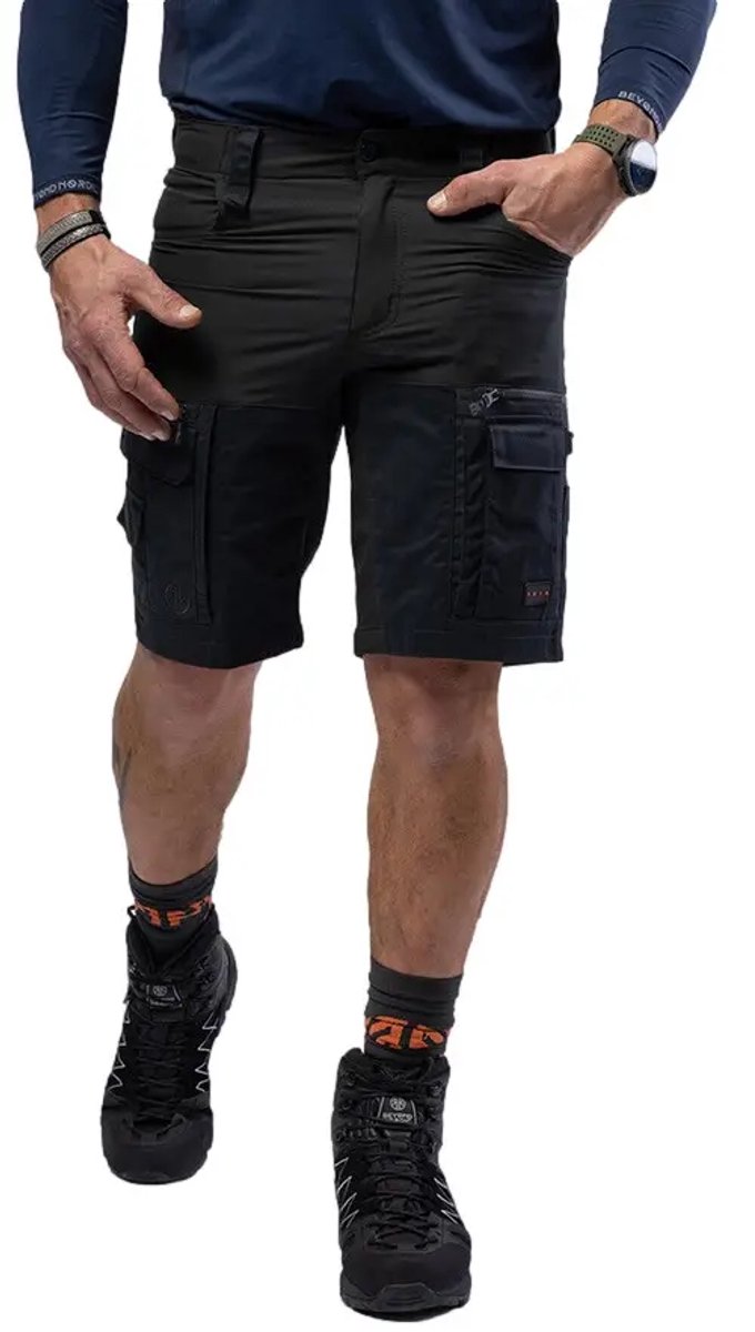 Short voor hiking Beyond Nordic Zwart
