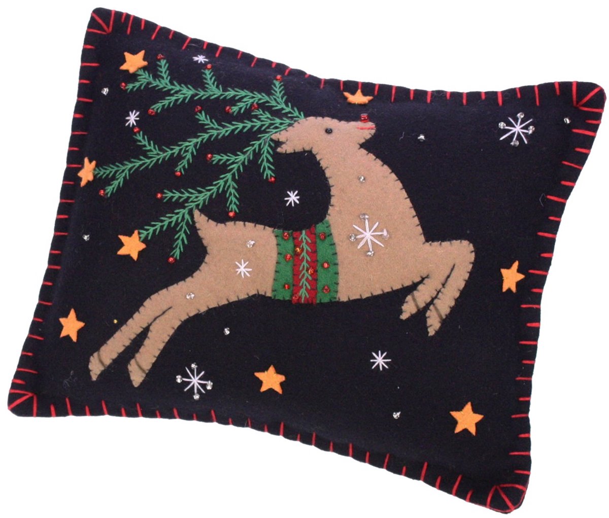 Kussen zwart met hert, vilt incl. vulling 26x3.2x21cm