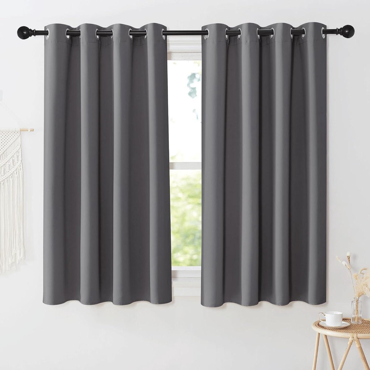 Verduisterende Gordijnen - Isolerende Gordijnen - Privacy Beschermen - Drie Laags Weefsel - 140x135 cm - Grijs