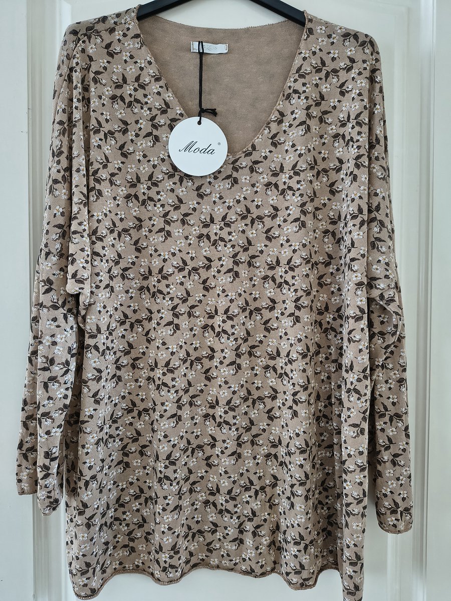 Dames trui Clari-gebloemd motief-camel wit geel bruin donkerbruin-V hals-Maat XL/XXL