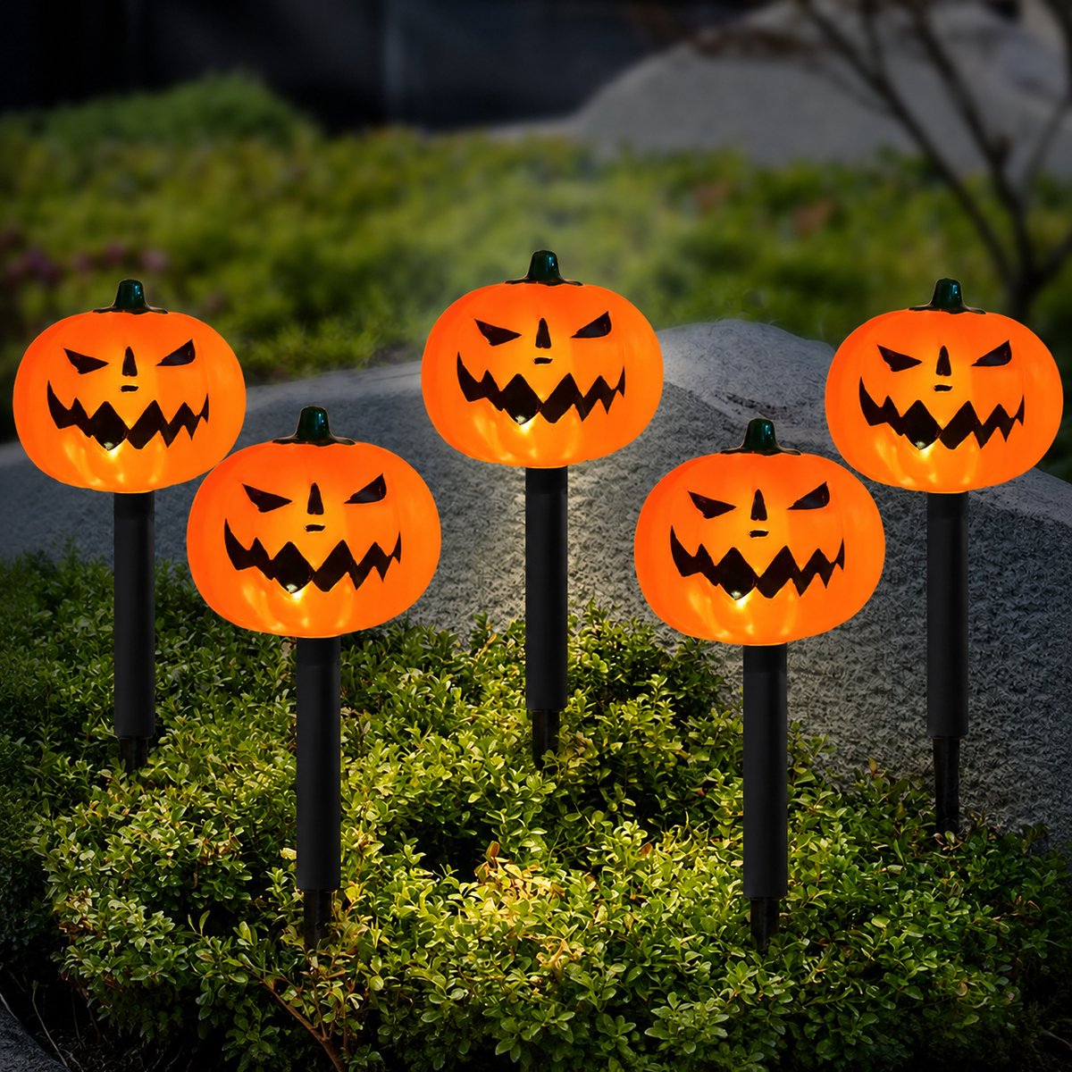 Halloween pompoen grondlampjes - Decoratieve Halloween padverlichting - Waterdichte tuinverlichting voor buiten - Met 5 pompoenvormige grondlampjes - Geschikt voor tuinen, terrassen, paden, gazons en feesten - Oranje