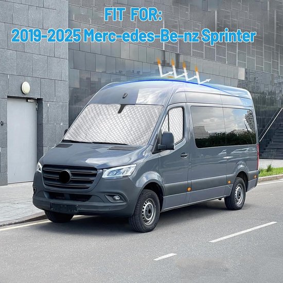 Thermische zonwering voor Mercedes Benz Sprinter 2019-2025, 3-delige set met isolerende zonneschermen en 18 zuignappen voor optimale bescherming tegen hitte en zonlicht — afbeelding 5
