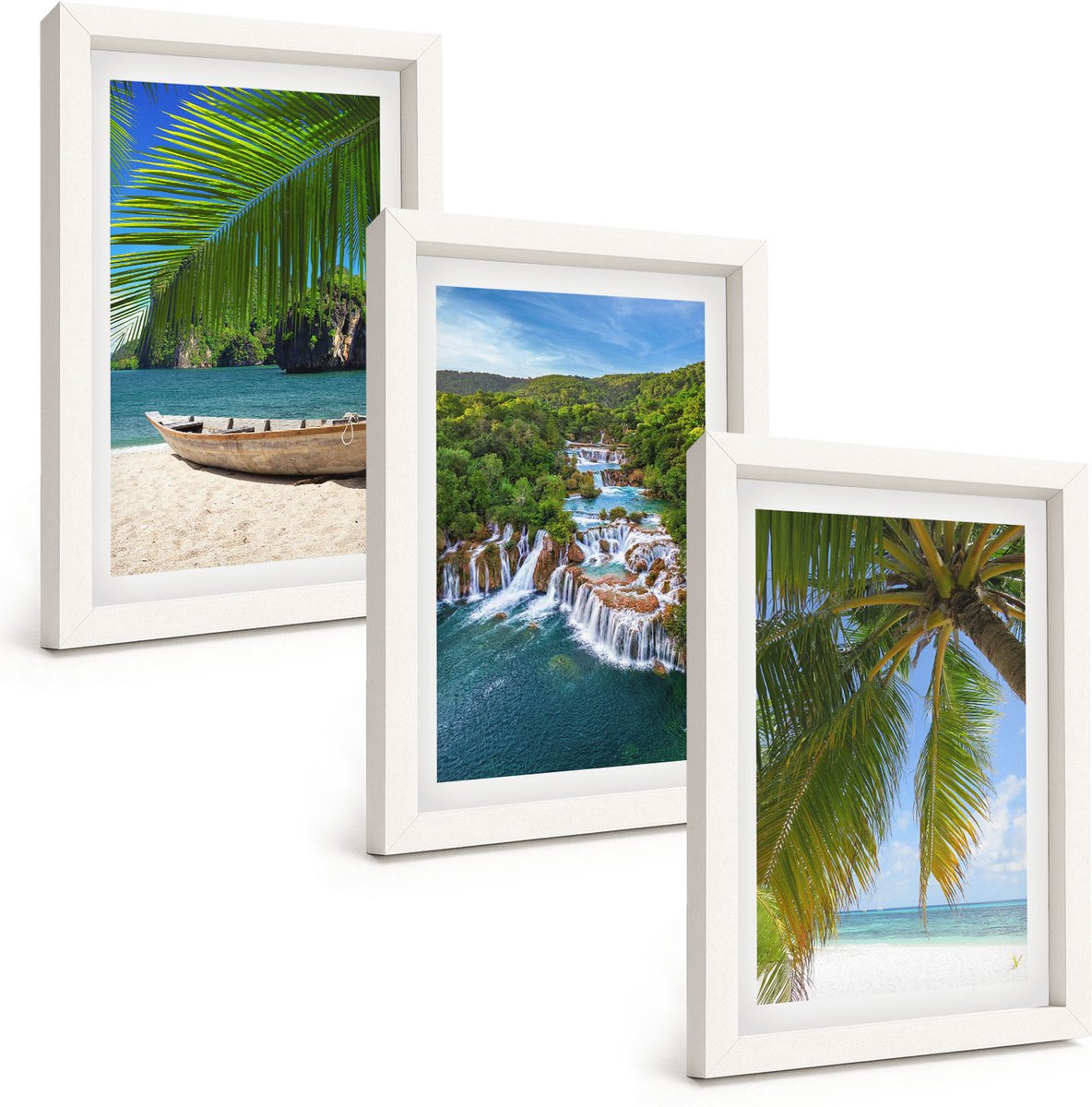 Wallfluent 3-Delige Schilderij Set - Strand Met Boten, Watervallen En Palmbomen In De Tropen - 20 x 30 - Stijlvolle Wanddecoratie - Interieur - Muurdecoratie