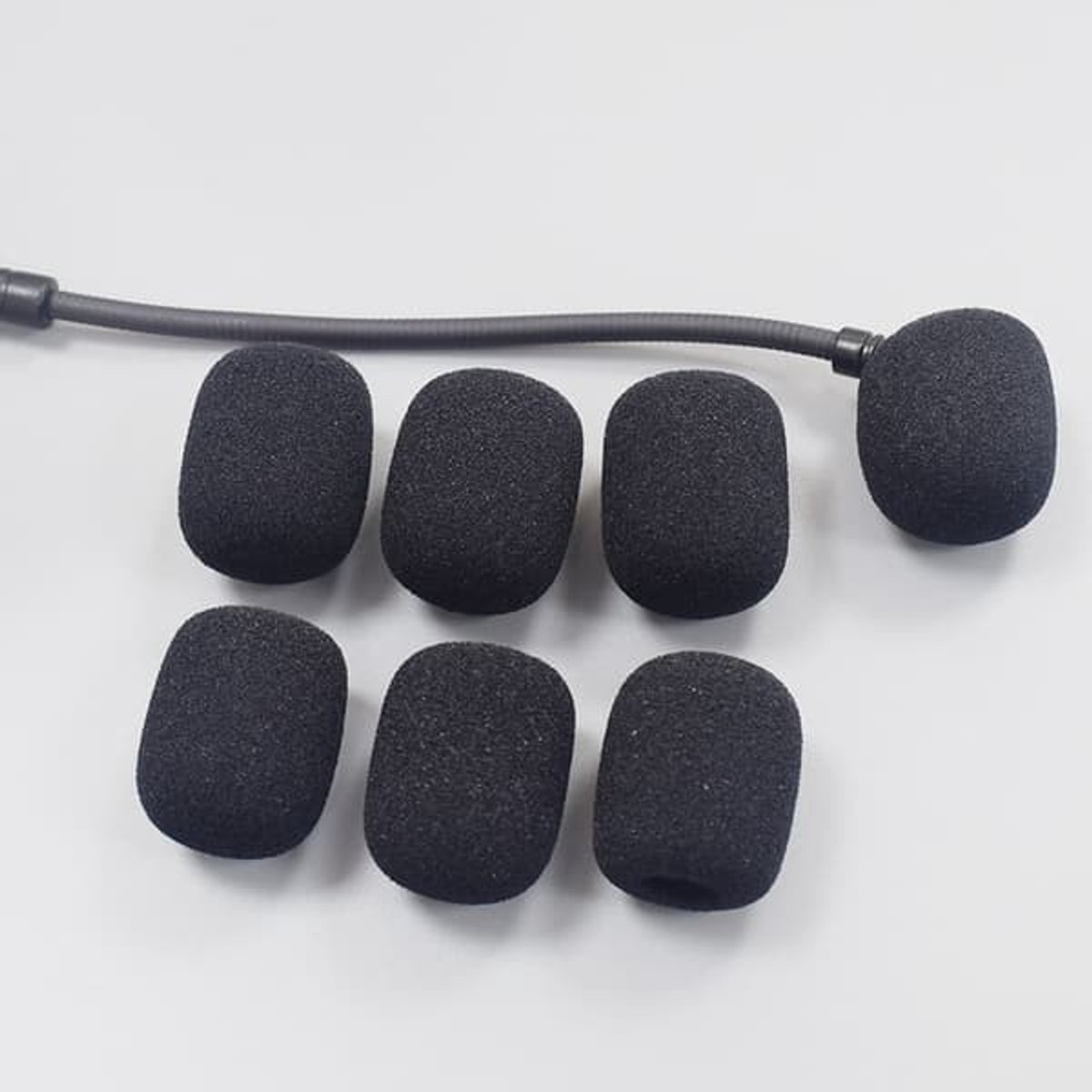 Kleine bijenspons popfilter Geschikt voor mobiele telefoonmicrofoon, dasspeldmicrofoon, winddicht katoenen oordopjesspons
