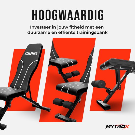 Drie zwarte halterbanken met witte biezen op rode achtergrond. "Athletica" op de linker bank.