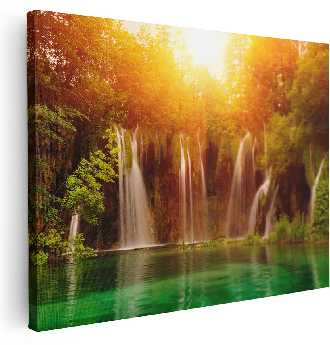 Artaza Canvas Schilderij Watervallen Bij Het Groene Meer Met Zon - 160x120 cm - Groot - Wanddecoratie Woonkamer - Schilderijen - Muurdecoratie