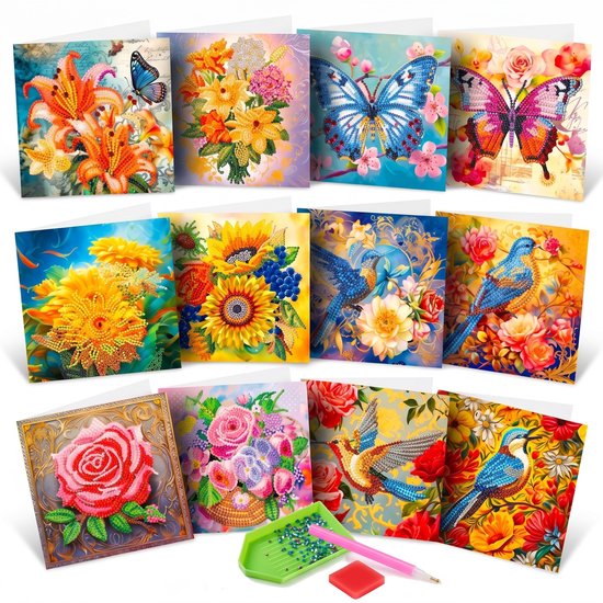 Set van 12 diamond painting kaarten met bloemen, vogels en vlinders, inclusief enveloppen, pen, bakje en wax.