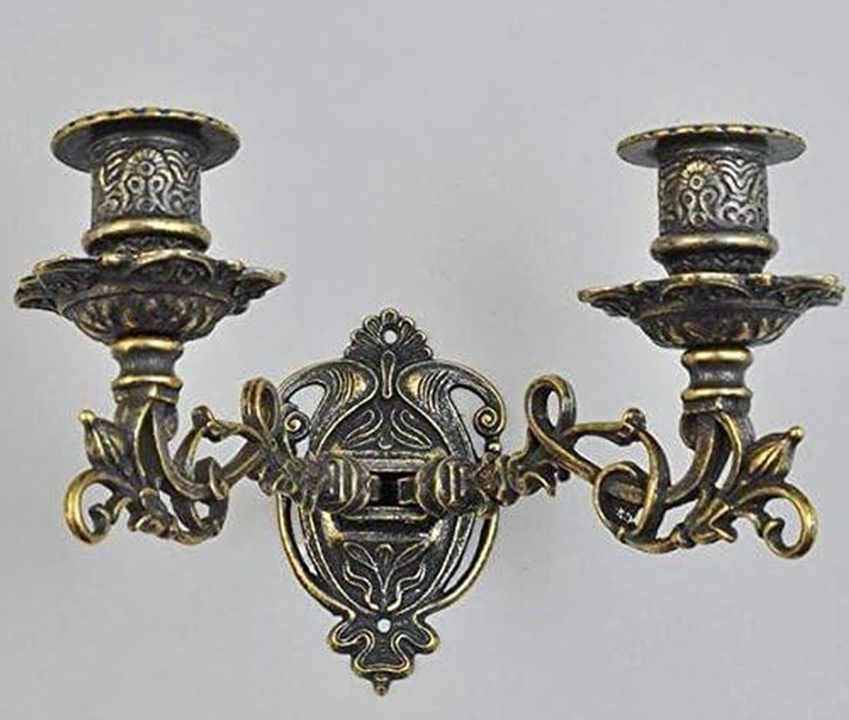 Kandelaar Messing - Kaarsenhouder - Sfeer Creëren - Twee Vlammen - 22 cm Uitsteek - Brons