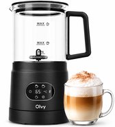 Zwarte Olvy melkopschuimer met glazen kan en display. Een mok met geschuimde melk staat ernaast.