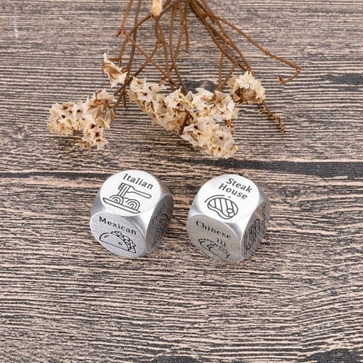 Date Night Geschenken voor Vrienden en Vriendinnen - Ondeugende Dobbelstenen voor Voedselbeslissingen - Perfecte Cadeaus voor Valentijnsdag
