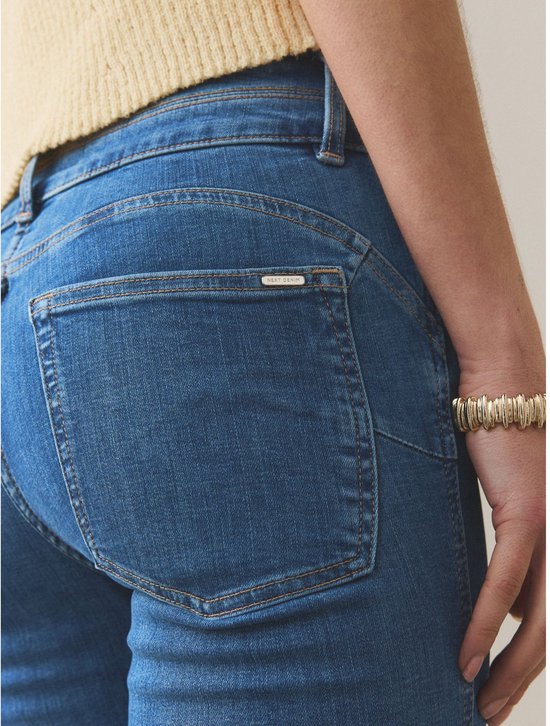 Next - Dames - Liftende, vormgevende jeans met smalle pasvorm - Blauw