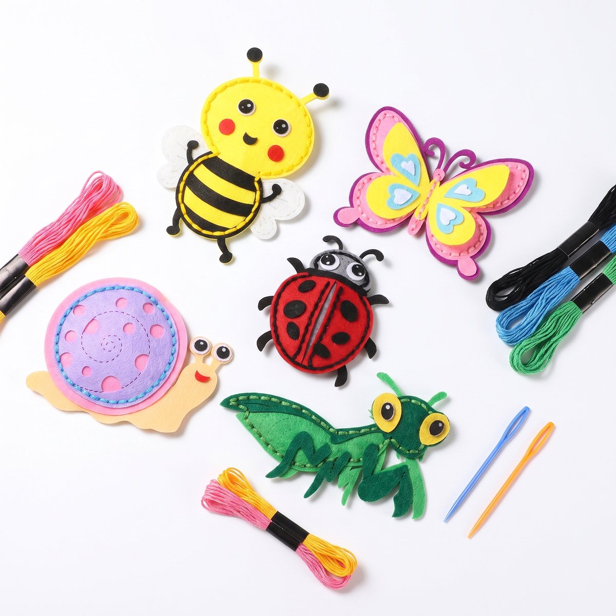 Ryoudavell - Vilt Naaiset Kinderspeelgoed - Educatief Speelgoed voor Kinderen - Knutselen voor Kinderen Jongens & Meisjes - Fijne Motoriek Speelset met Veilige Naald - Creatieve Dieren Poppen Maken - Sinterklaas Kerst Verjaardag Cadeau Tip