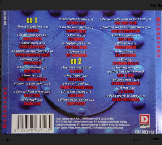 Binnenkant hoes van Mega Stars met CD1 en CD2 tracklists.