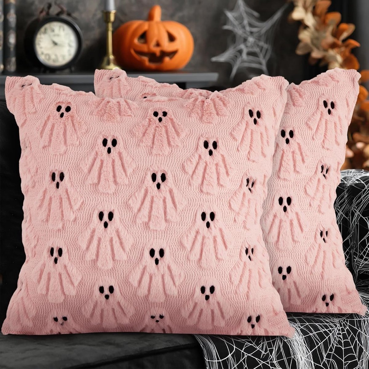Halloween Kussenhoezen 45x45cm - Pluche Decoratieve Kussens voor Sofa, Bed en Feestdagen - Schattige Geest Motieven in Roze