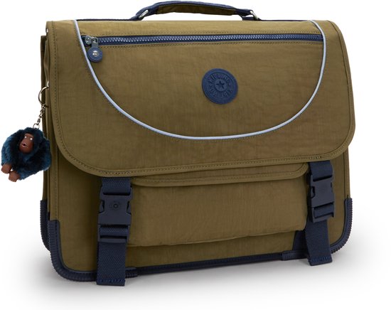 Groene Kipling rugzak met donkerblauwe details, gespen, een witte bies en een harige aap sleutelhanger.