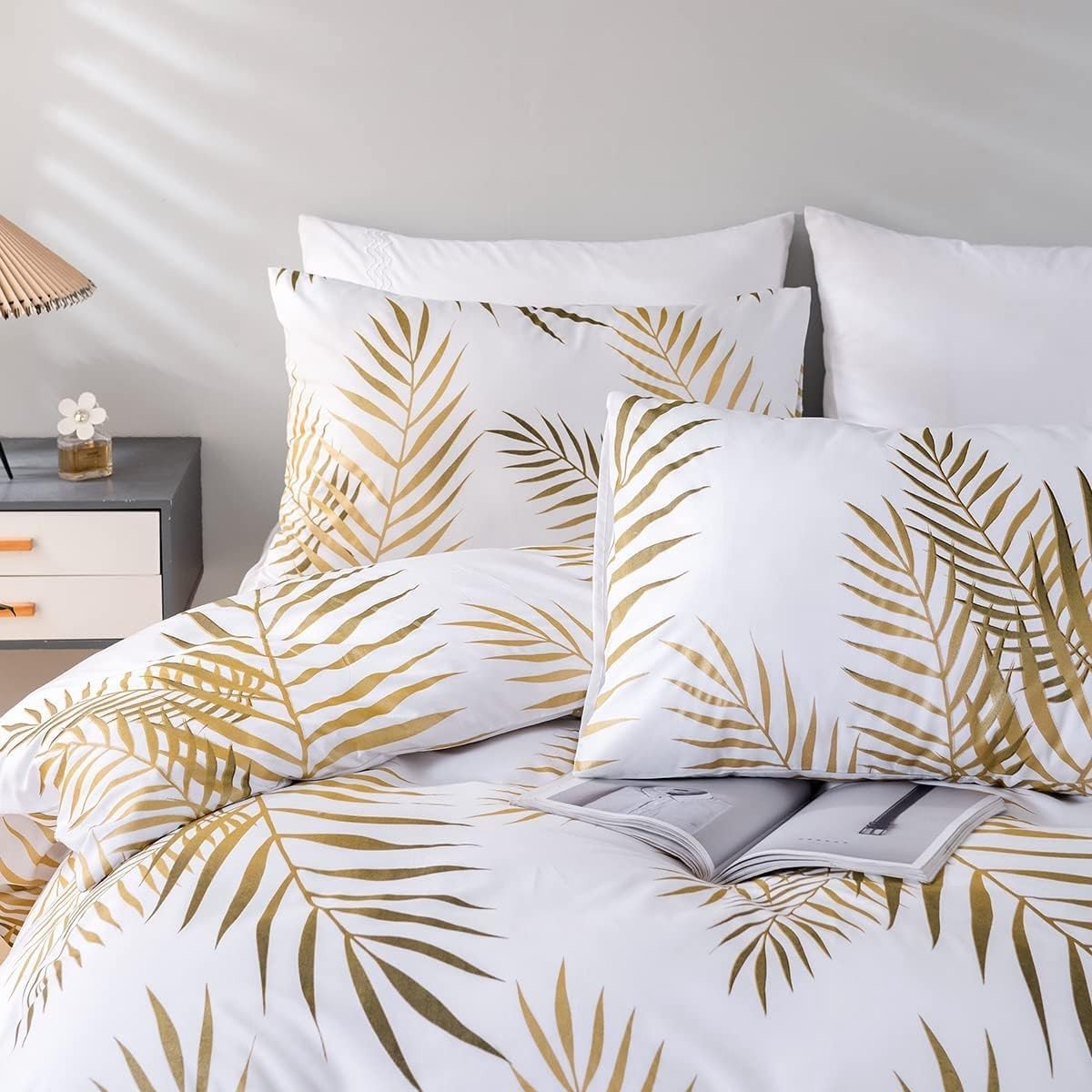 Set van 2 Kussenhoezen 40 x 80 cm, Gouden/Witte Bladeren Patroon, Zachte Microfiber Kussenslopen voor Comfort en Stijl