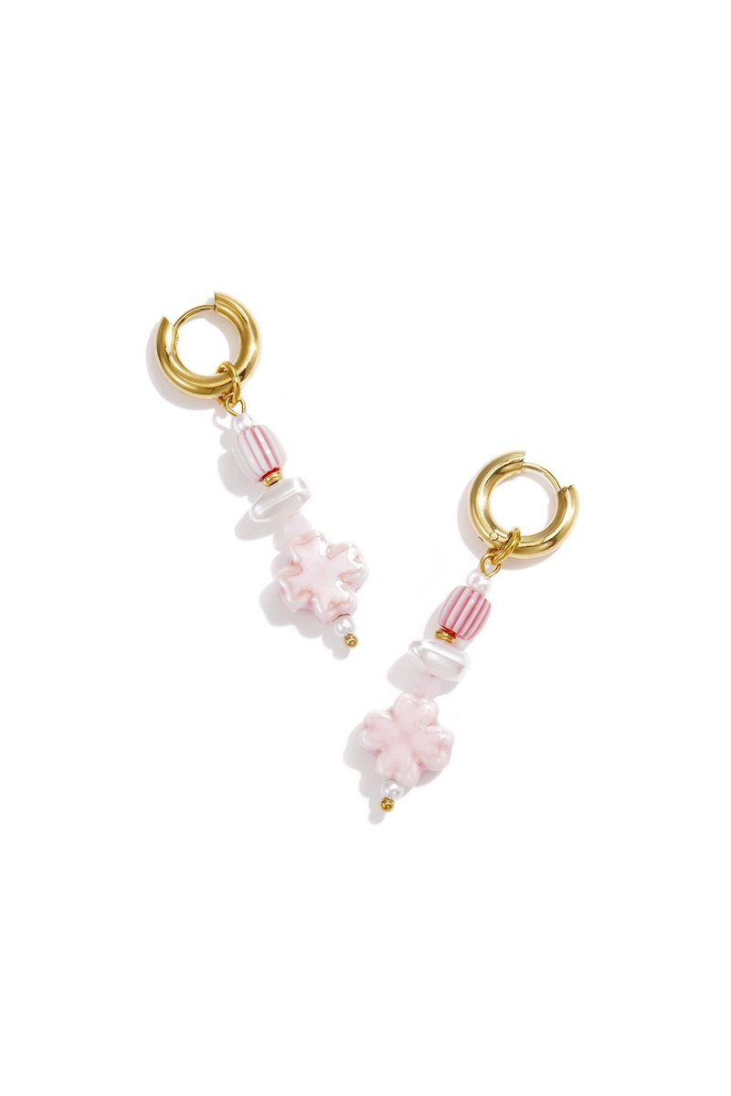 Stylish pink clover bead earrings for spring/summer