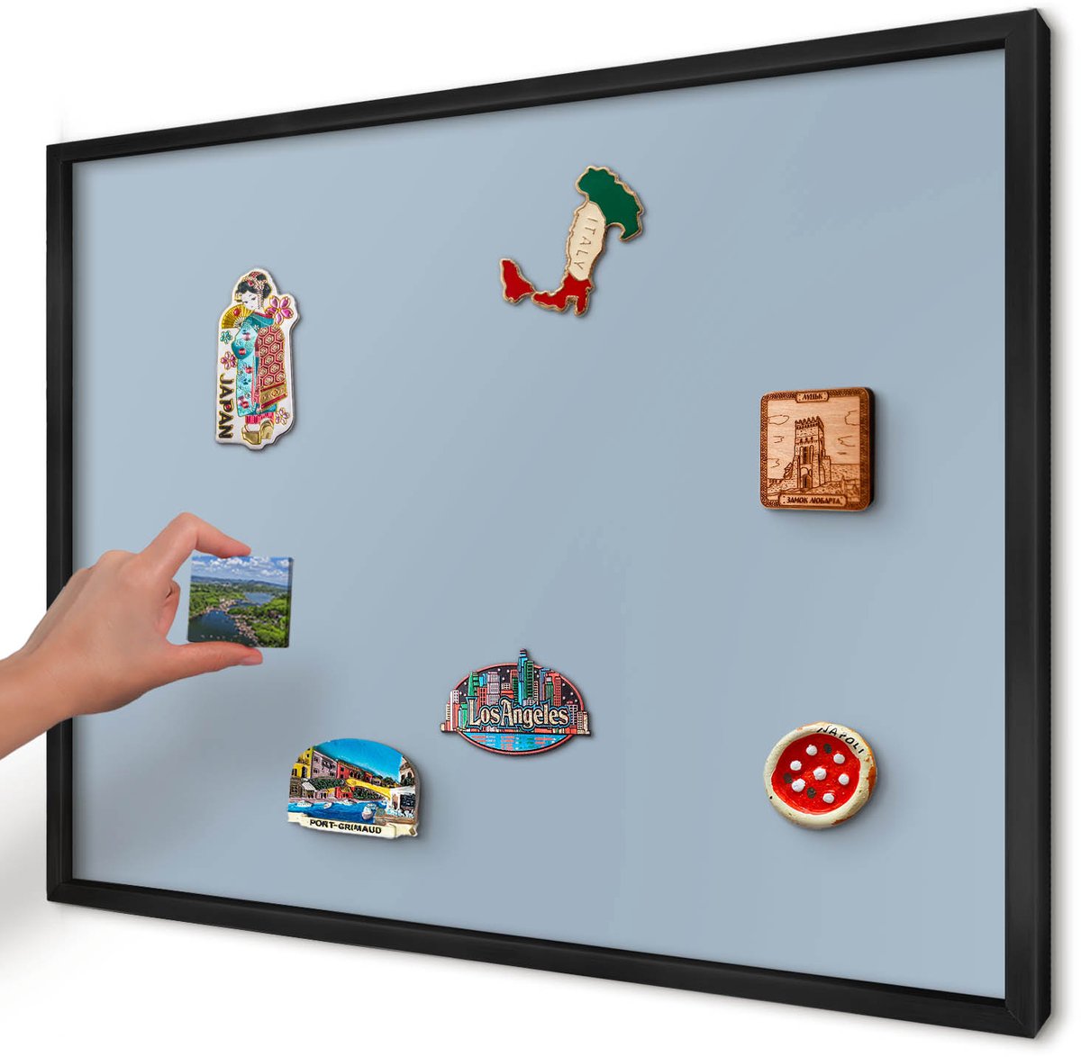 Artprintcave Blauw Magneetbord mit Zwart Frame - 70x50 cm - Pastelblauw Magnetisch Bord Voor Magneten - Minimalist Magnetisch Bord - Achtergronden En Patronen