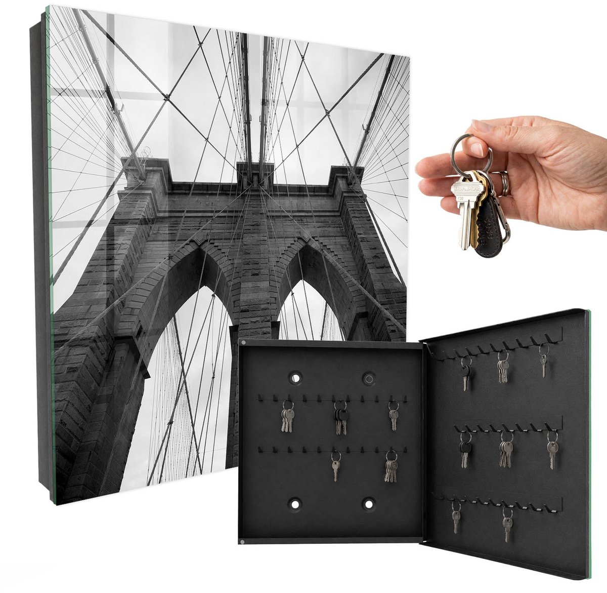 WallMuralia - Sleutelkast - 30x30x5 cm - met 50 haken - Architectuurbrug Sleutelkastje Huis - Zwart-Wit Sleutelbox - Rechtsopenend - Zwart interieur