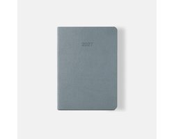 CIAK MATE Agenda 2027 Deluxe - Dag op 1 pagina - A5 formaat - zaterdag en zondag ook hele pagina - Made in Florence - licht blauw / azzurro
