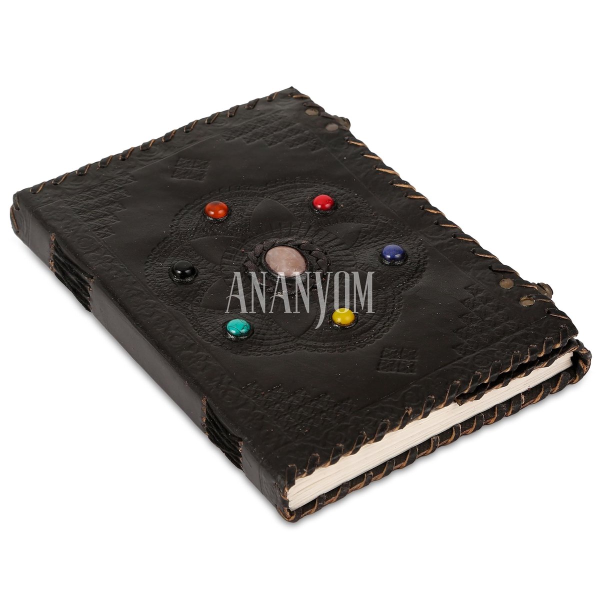 Omgoods - Handgemaakt Lederen Dagboek, Zwart, 7 Chakr Handgegraveerd Ontwerp met Sluiting