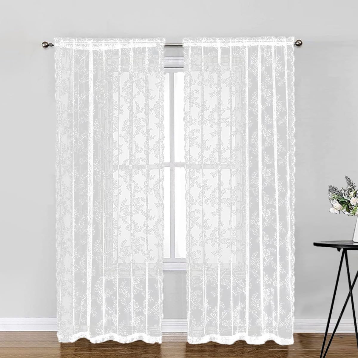 Omgoods - Set van 2 Decoratieve Kant Gordijnen - Transparante Zwarte Keuken en Woonkamer Gordijnen