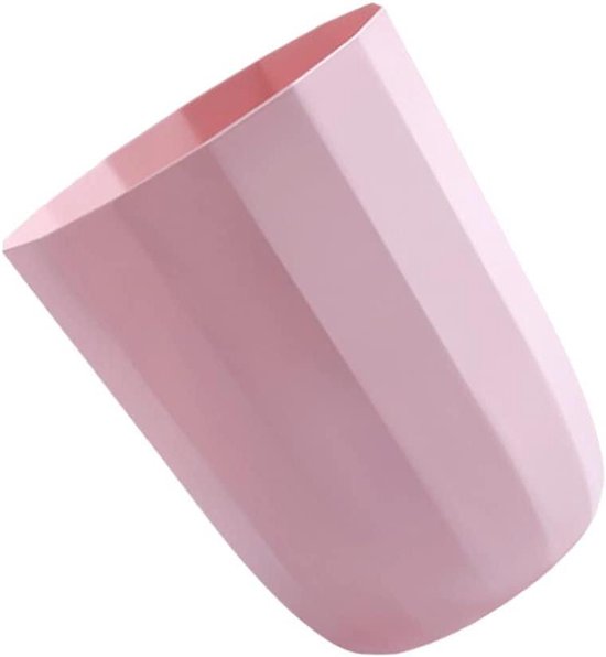 Schuin geplaatste roze prullenbak met een modern, geribbeld ontwerp.