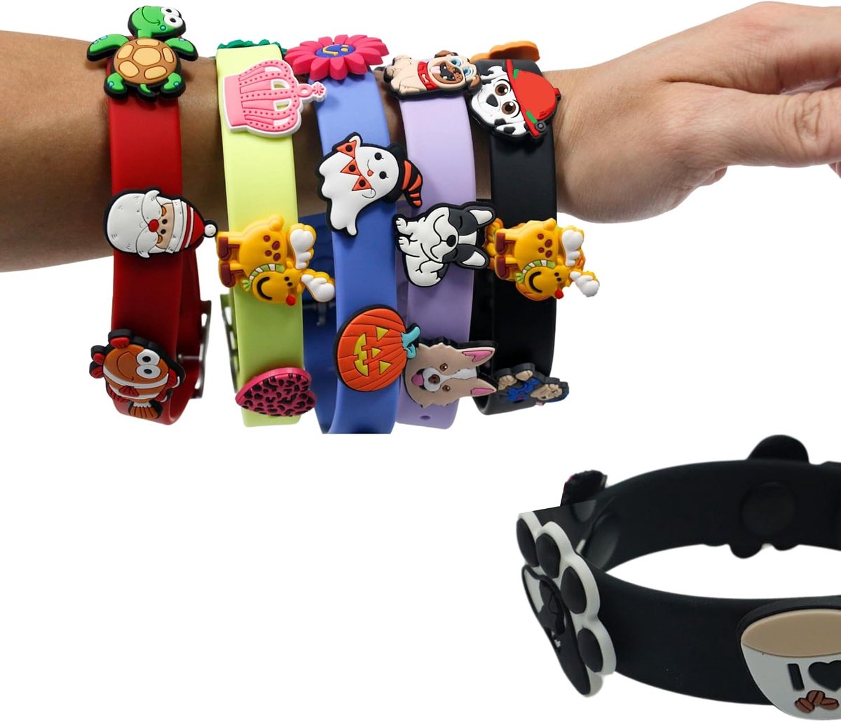 SnelShoppen - Verstelbare Hondenhalsband met Verwijderbare Charms, Mode Hondenaccessoire, Waterproof PVC, Maat M (45cm), Zwart, Ideaal voor Feest en D