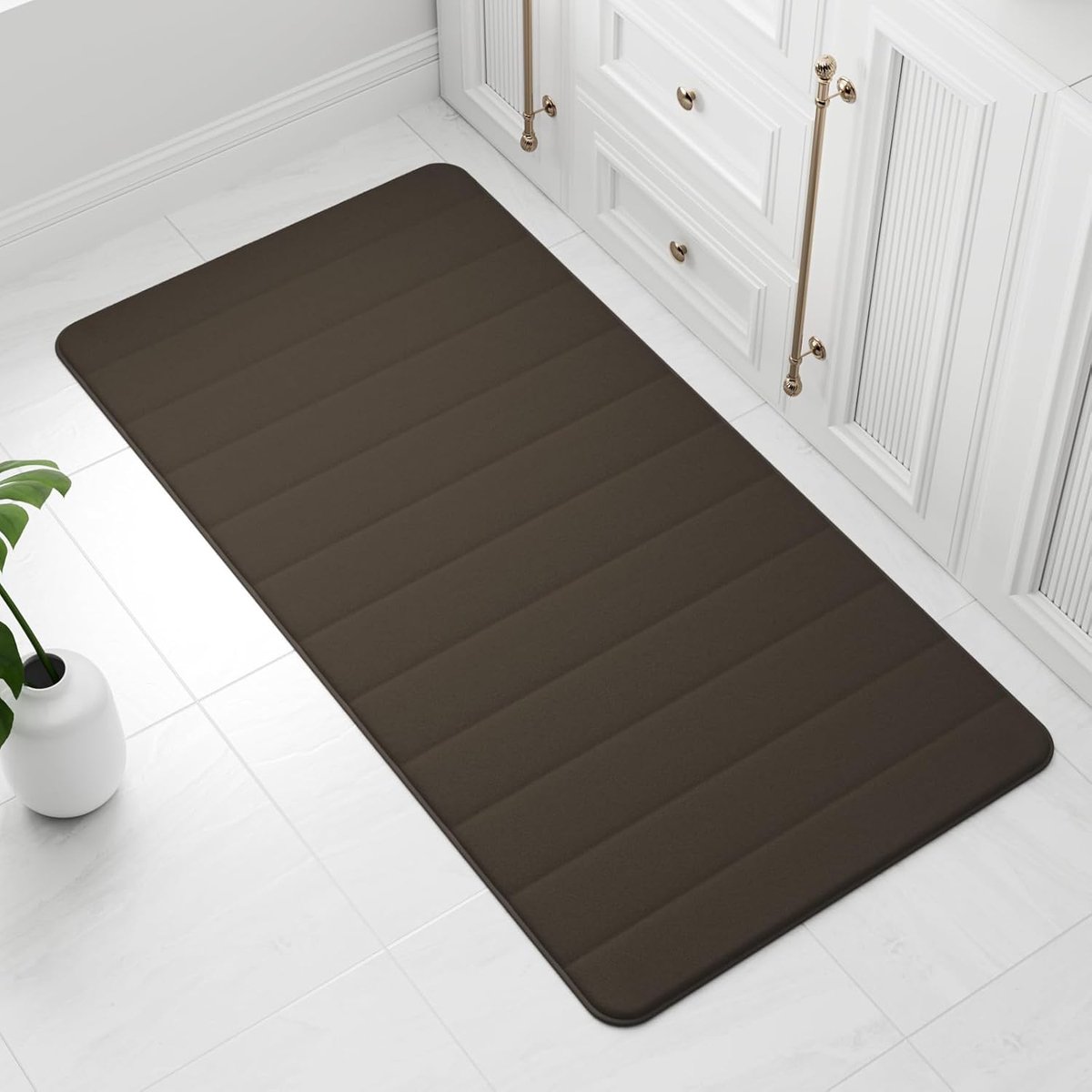 SnelShoppen - Memory Foam Badmat 60 x 120 cm - Bruin - Ultra Zacht - Antislip - Super Absorberend - Machinewasbaar - Badkamer Tapijt
