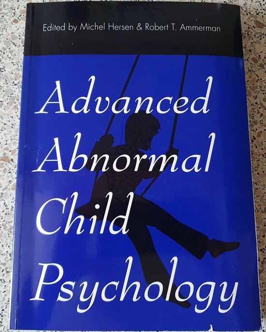 Boekomslag: 'Advanced Abnormal Child Psychology' in witte letters op een blauwe achtergrond met een zwarte silhouet van een kind op een schommel.